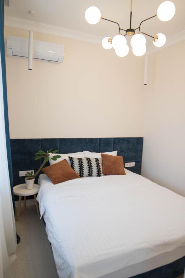 Apart Hotel Greenwood Near Sea Odessa Dış mekan fotoğraf